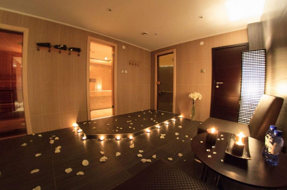 Donatello Boutique Hotel Almaty Eksteriør bilde