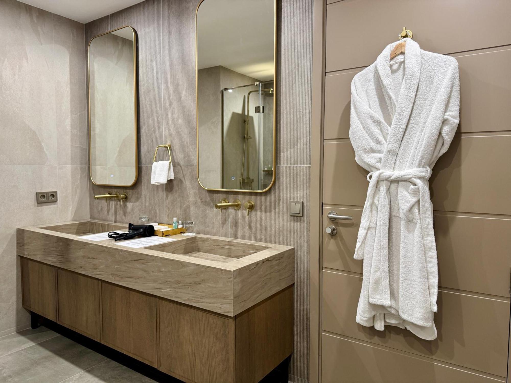 Donatello Boutique Hotel Almaty Eksteriør bilde